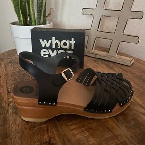 Troentorp Black Clogs- Anna Black Original size 39 US 9 like new